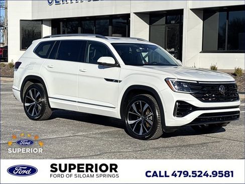 Used 2024 Volkswagen Atlas SEL Premium R-Line image 1