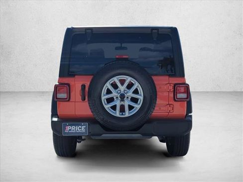 Used 2023 Jeep Wrangler Sport AWD/4WD image 7
