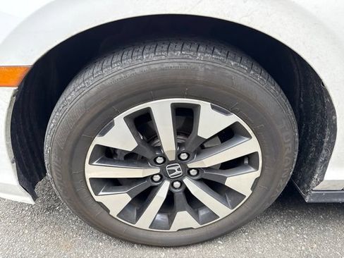 Used 2025 Honda Odyssey EX-L image 5