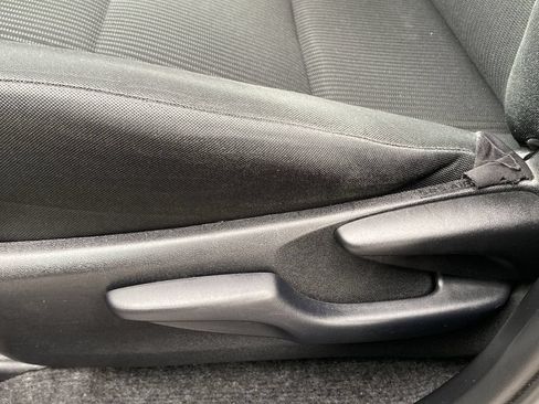Certified 2017 Toyota RAV4 LE w/ Carpet Mat Package FWD image 23