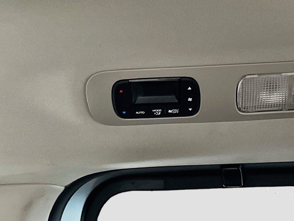 Used 2025 Honda Odyssey Touring image 28