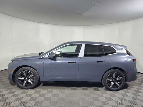 New 2026 BMW iX xDrive45 w/ Premium Package image 4