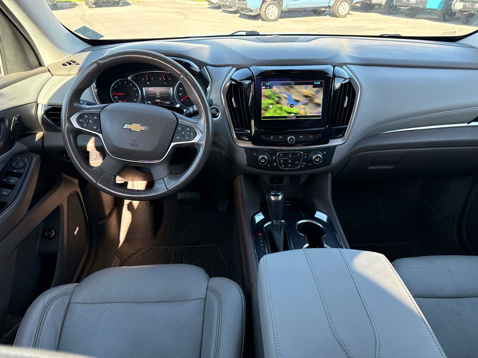 Used 2018 Chevrolet Traverse Premier AWD/4WD image 16