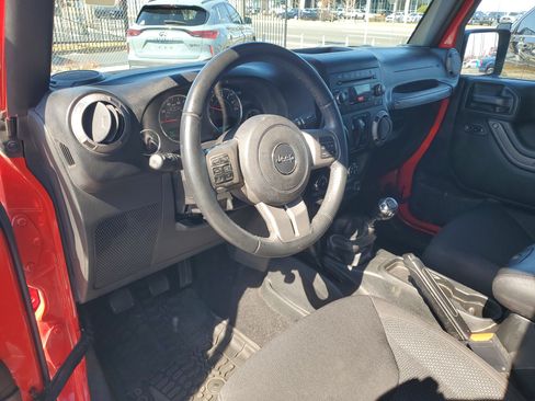 Used 2017 Jeep Wrangler Sport image 13