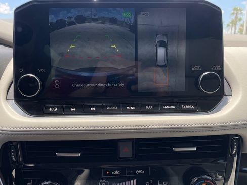 Certified 2023 Nissan Rogue SL w/ SL Premium Package FWD image 20