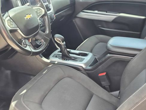 Used 2022 Chevrolet Colorado LT w/ Fleet Safety Package RWD image 25