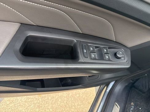 Used 2023 Volkswagen Atlas SE image 18