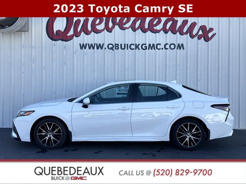 Used 2023 Toyota Camry SE w/ Convenience Package image 1