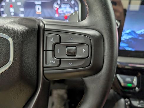 Used 2024 GMC Sierra 1500 AT4 w/ AT4 Premium Package image 26