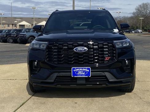 New 2026 Ford Explorer ST w/ Sun And Sound Package image 6