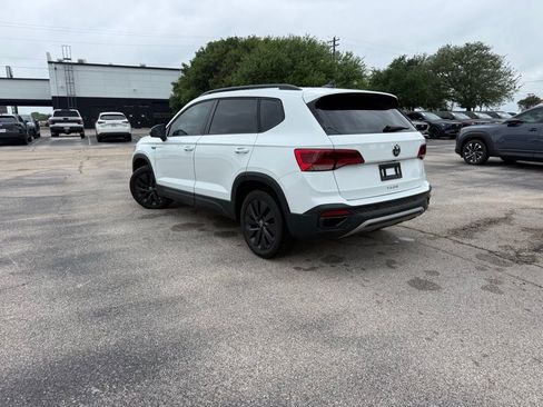 Used 2022 Volkswagen Taos S w/ IQ Drive S Package image 6