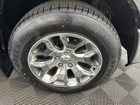 Used 2017 RAM 1500 Limited AWD/4WD image 33