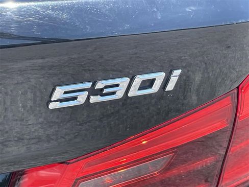 Used 2019 BMW 530i xDrive w/ Convenience Package image 11