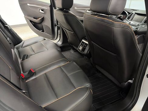 Used 2015 Chevrolet Impala LTZ FWD image 18