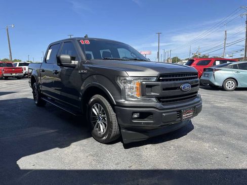 Used 2018 Ford F150 XLT w/ Equipment Group 302A Luxury RWD image 6