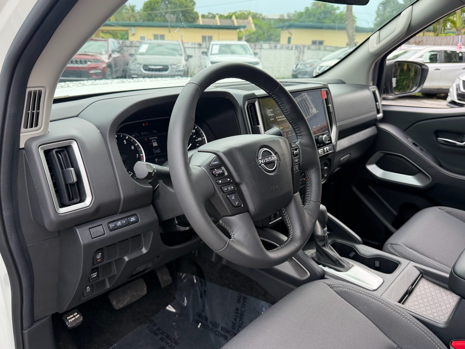 Certified 2026 Nissan Frontier SV w/ All-Weather Content Package RWD image 10
