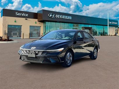 New 2025 Hyundai Elantra Blue