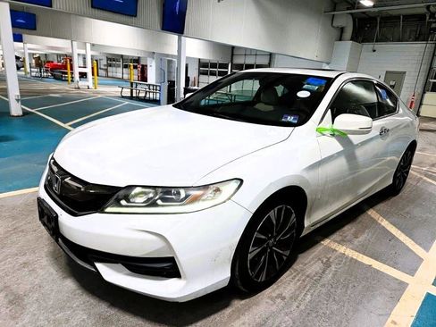 Used 2017 Honda Accord EX-L image 3