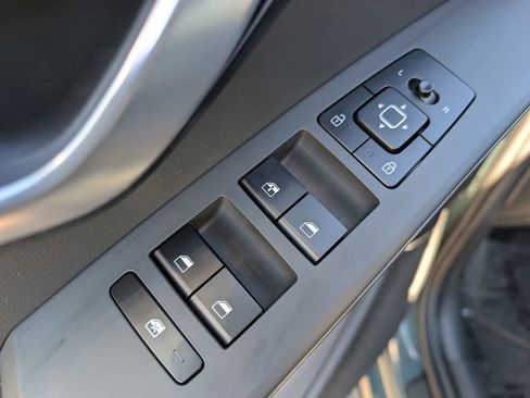 Certified 2023 Kia Niro Wind image 13