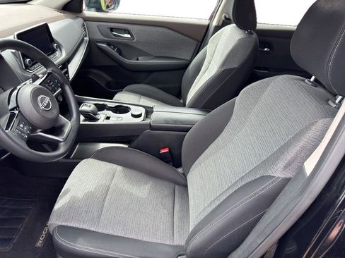 Used 2023 Nissan Rogue SV AWD/4WD image 17