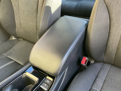 Used 2024 Honda Accord Sport image 19