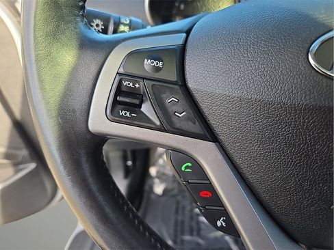 Used 2016 Hyundai Veloster Base w/ Option Group 02 image 22