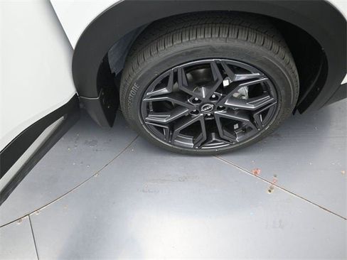 New 2026 Nissan Kicks SR w/ SR Premium Package image 42