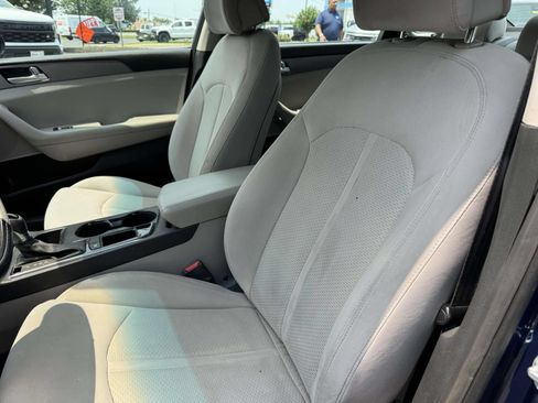 Used 2015 Hyundai Sonata SE FWD image 20