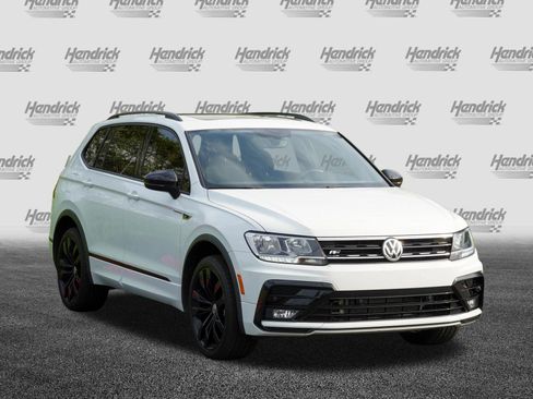 Used 2021 Volkswagen Tiguan SE R-Line AWD/4WD image 2