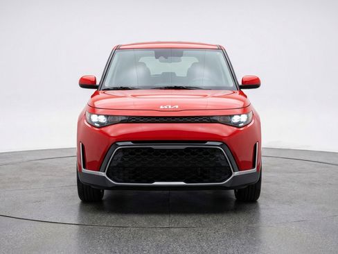 Used 2025 Kia Soul LX w/ LX Technology Package image 1