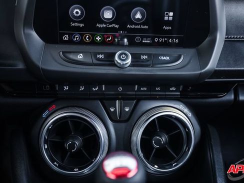 Used 2020 Chevrolet Camaro SS RWD image 19