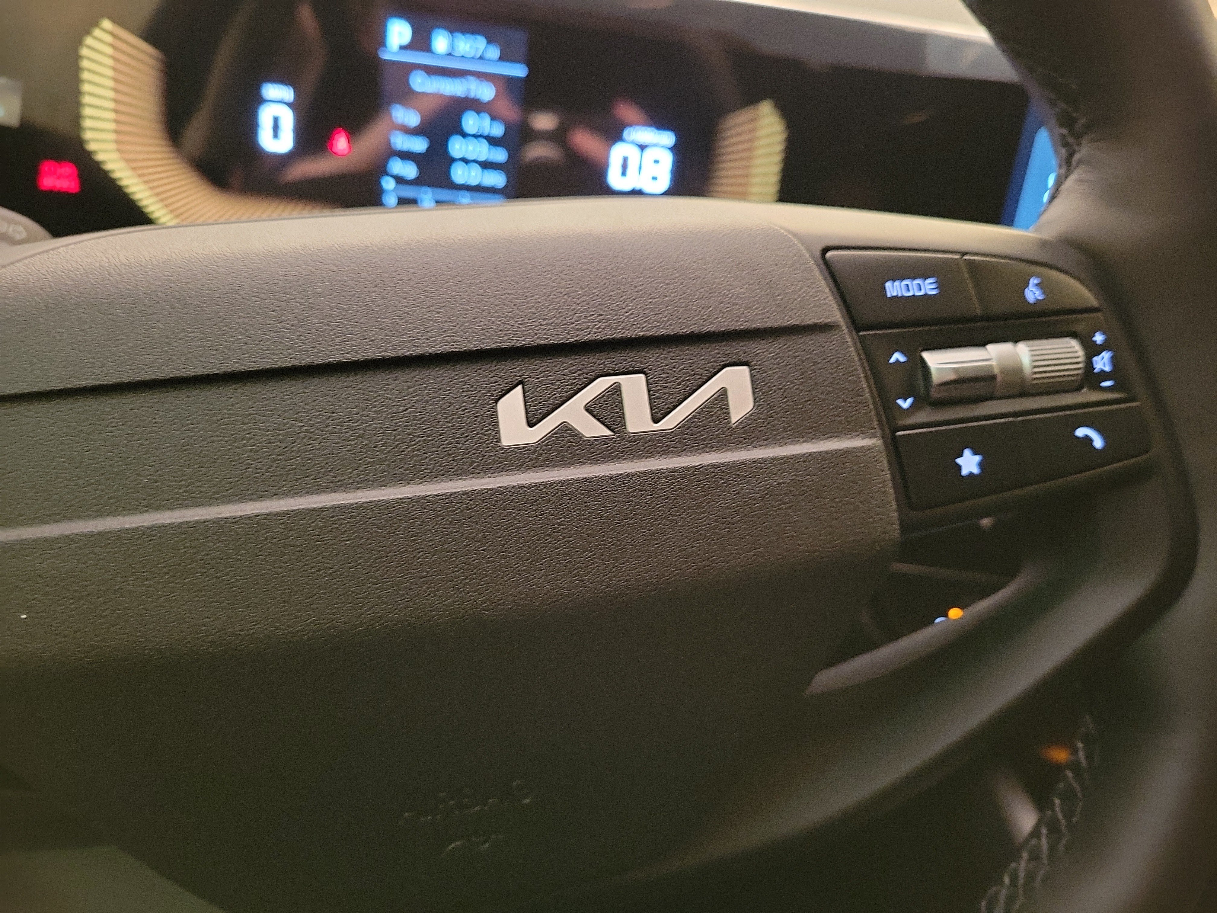 New 2027 Kia Sportage LX FWD image 30