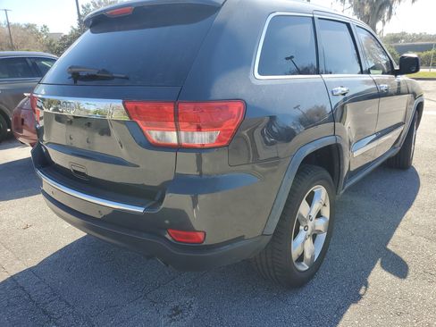 Used 2012 Jeep Grand Cherokee Overland image 6