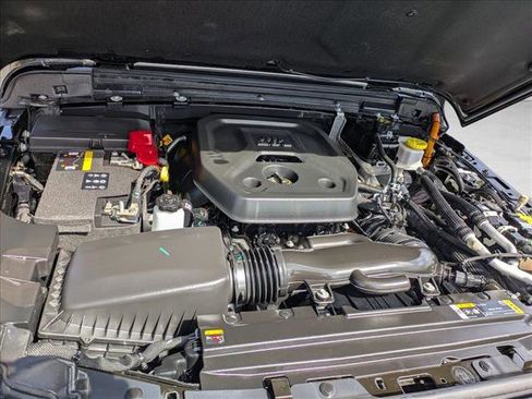 Certified 2023 Jeep Wrangler Unlimited w/ 8.4" Radio Group image 20