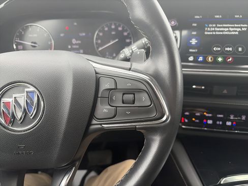 Used 2023 Buick Envision Preferred AWD/4WD image 19