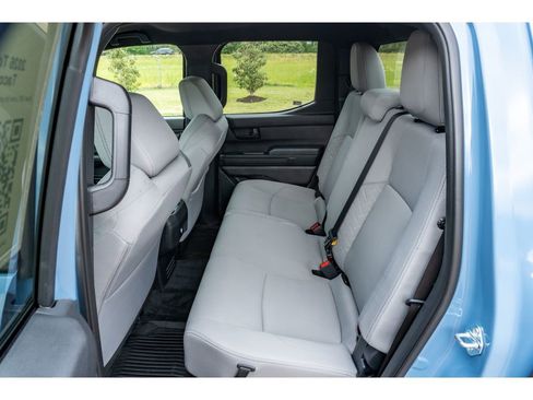 Used 2026 Toyota Tacoma SR5 AWD/4WD image 14