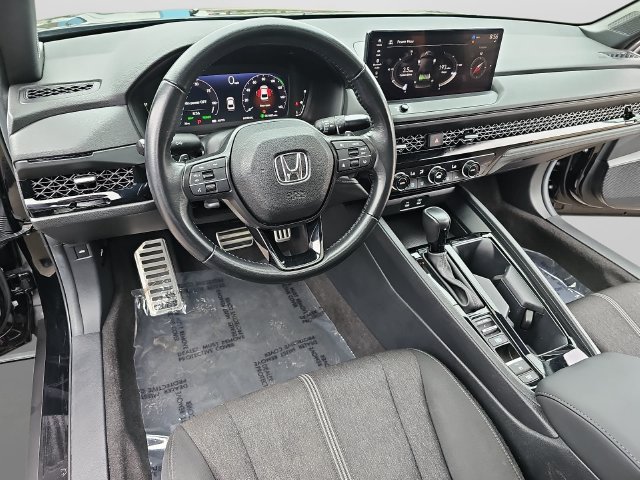 Used 2024 Honda Accord Sport image 13
