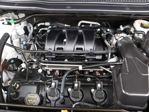 Used 2019 Ford Explorer Limited w/ Class III Trailer Tow Package image 31