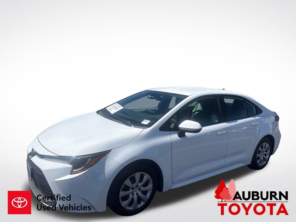 Certified 2026 Toyota Corolla LE FWD image 4