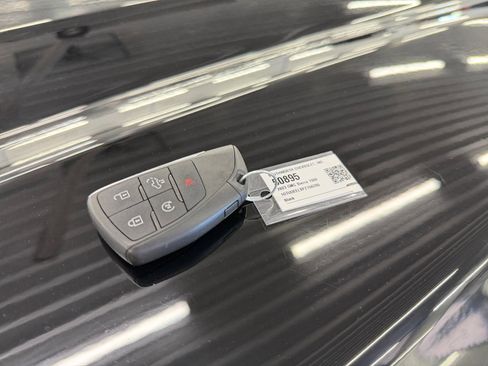 Used 2023 GMC Sierra 1500 AT4 w/ Technology Package image 35