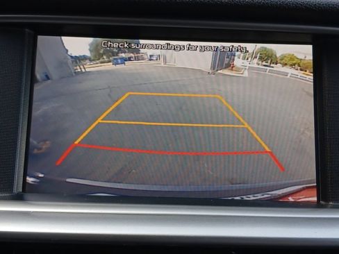 Used 2019 Kia Optima LX FWD image 9