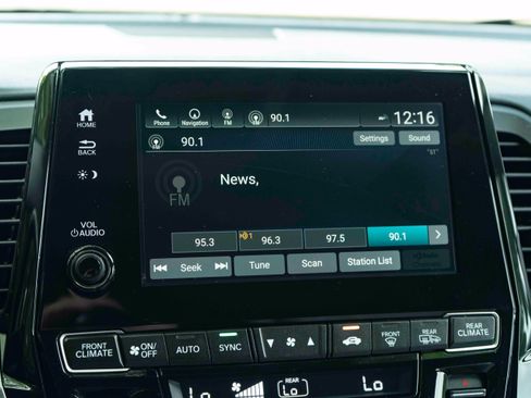 Used 2019 Honda Odyssey Elite image 30