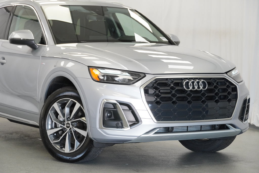 Used 2023 Audi Q5 2.0T Premium w/ Convenience Package AWD/4WD image 10