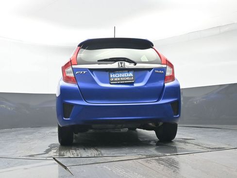 Used 2016 Honda Fit EX image 29