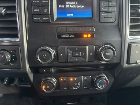 Used 2018 Ford F250 XLT image 32