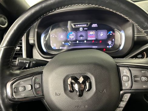 Used 2023 RAM 2500 Limited AWD/4WD image 15