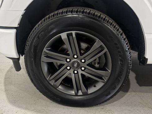 Used 2021 Ford F150 Lariat w/ Equipment Group 502A High AWD/4WD image 9