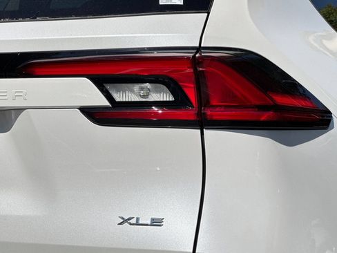 New 2026 Toyota Grand Highlander FWD image 34