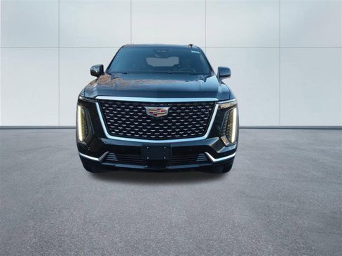 New 2026 Cadillac Escalade Luxury image 5