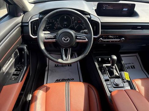 Used 2025 MAZDA CX-50 Meridian Edition w/ Apex Package image 6